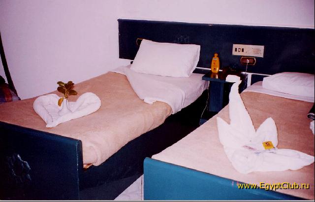 Blue Reef 2*, �����