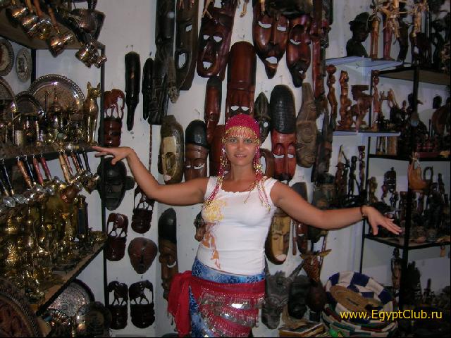 ����������