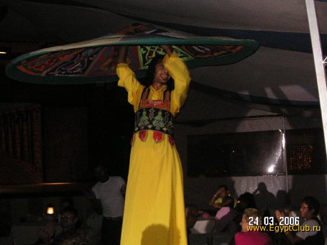 �������-