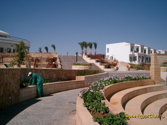 ����� Coral Beach Tiran