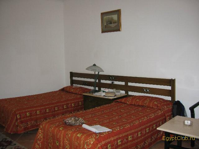 � ������