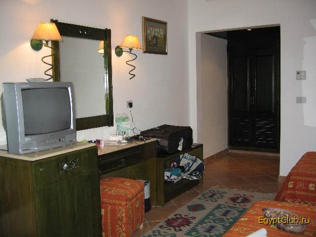 � ������