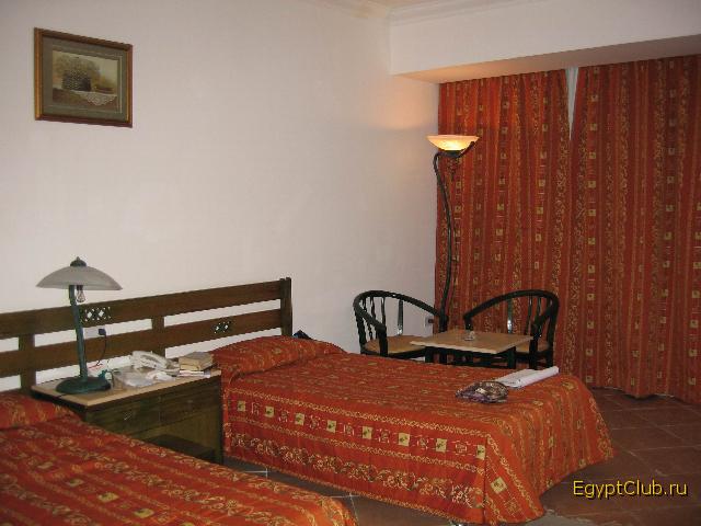 � ������