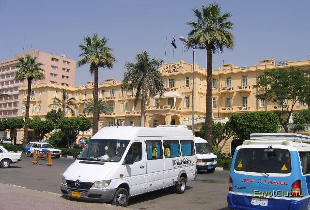 ������. ����� Winter Palace