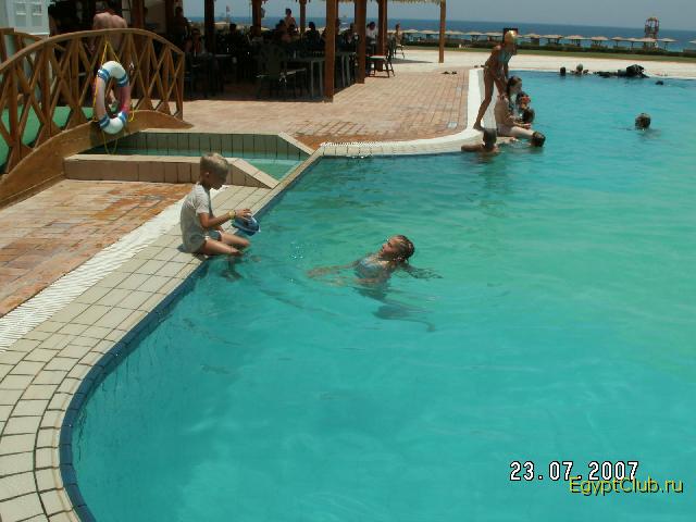 ��������4