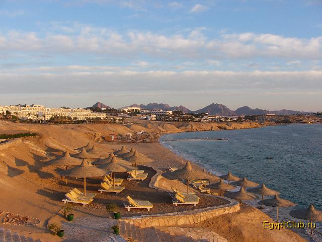 Coral Beach Tiran 