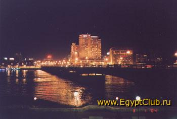 #4_Night_Cairo