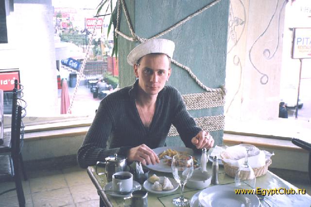 ���-����