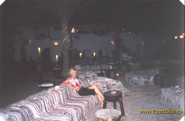 ������-����