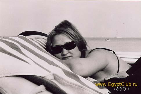 � � ����� �����