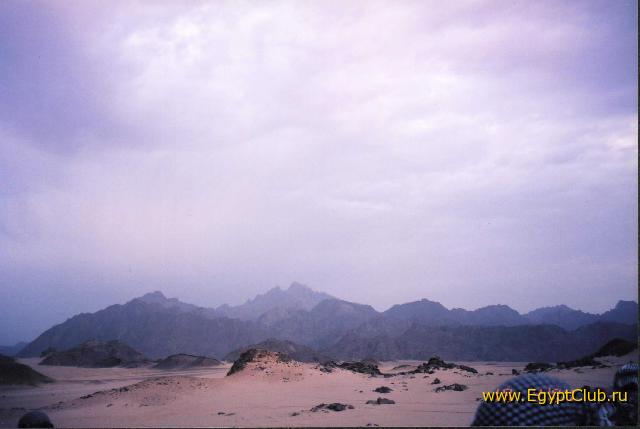 ����  � �������