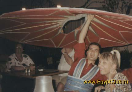 �� ������ ��������! (�������, ��� 2004�., ����� �Sea Garden�).