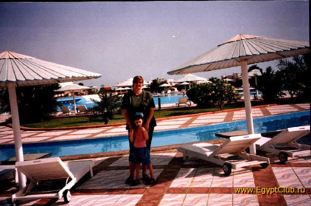 Melia Pharaoh. �������.