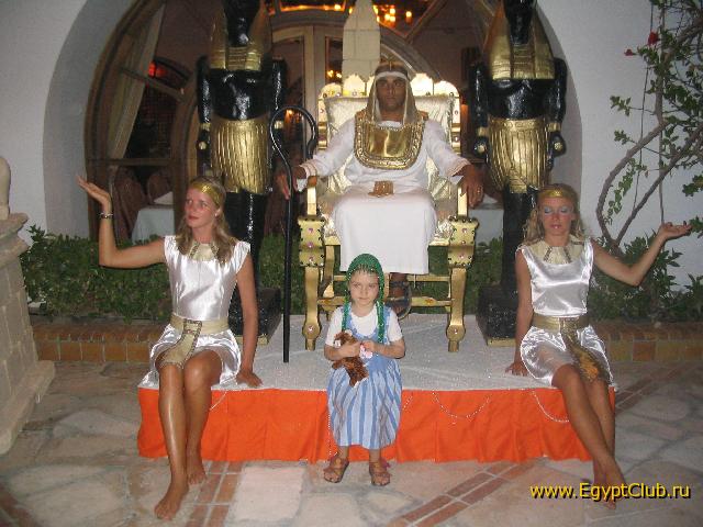 ��������. Oriental night.