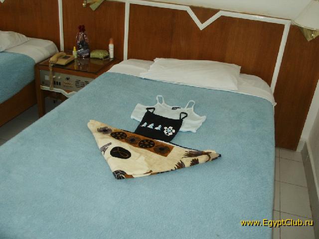 Royal Palace. ����� � ������� �������.