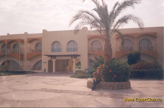 ������ Coral