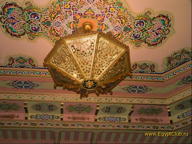 ����� ����