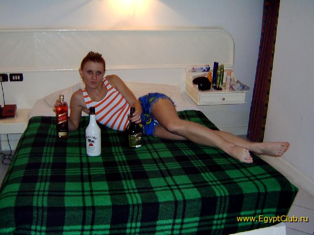 � ������