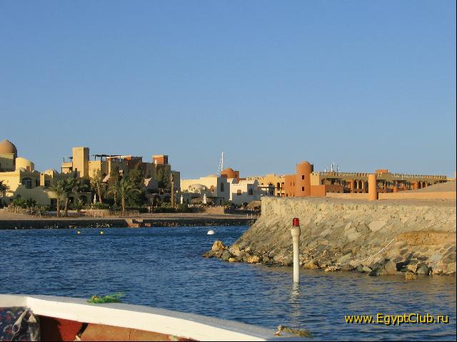 ���-����