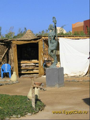 ���-����