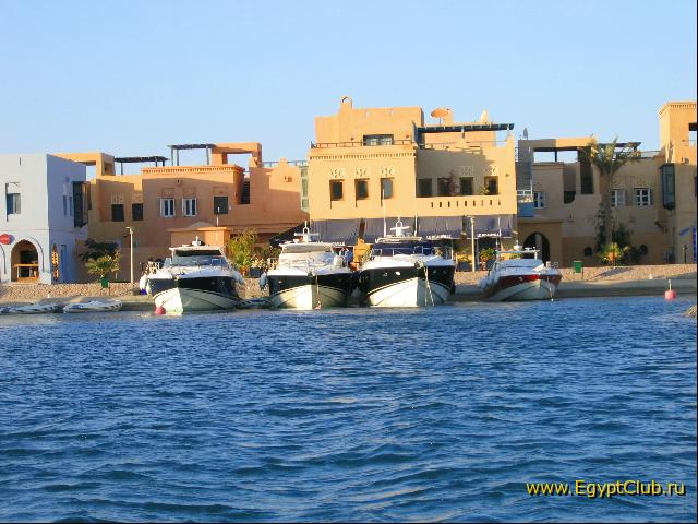 ���-����