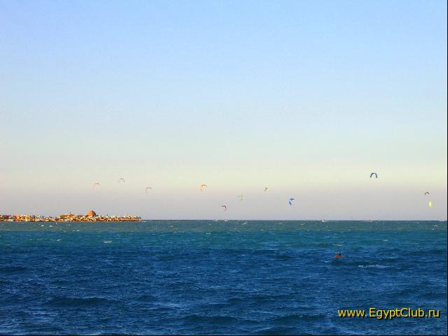 ���-����