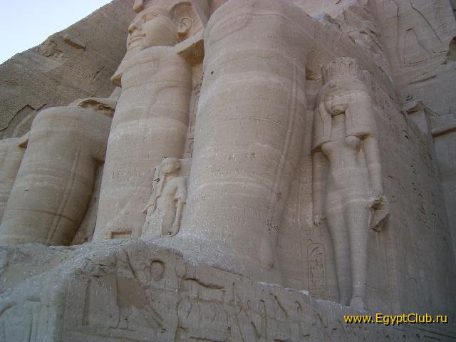 ���-������