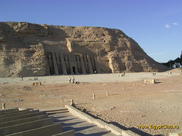 ���-������