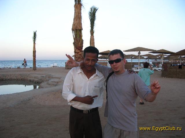 � � ������