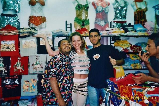 Shopping in Naama Bay