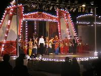 ����� ���