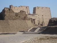 ���� ���� � ����