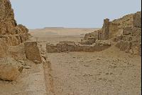 � �������