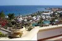 ����� ���