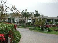 ��.������