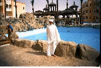 ���� ���