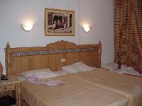 ����� � ���� ���