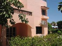 �������_��������