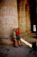 �� � �������