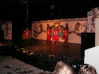 C�������4