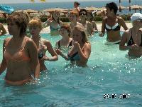 ��������4