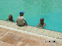 C�������4