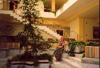 � ����� Helnan Regina.