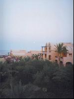 �32 �������, ������ ����, 2002 �.