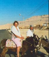 Cherez palmovie roschi v Dolinu Carey