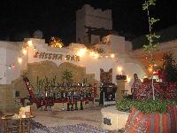 ����-���