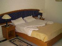 ����� � ����� ������ ����