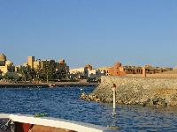 ���-����