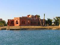 ���-����