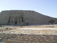 ���-������